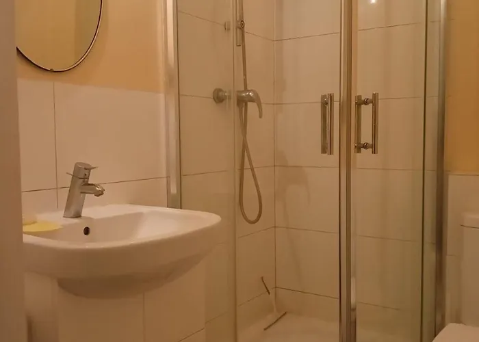 Cozy In Warsaw's Praga Polnoc דירה *